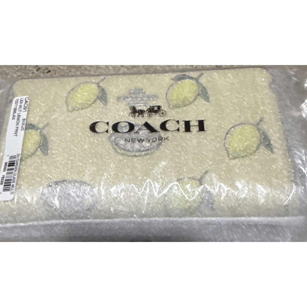NWT Coach CAO91 Long Zip Around Wallet With Lemon Print